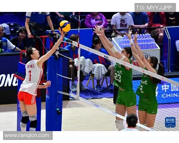 中国女排在2017年大奖赛香港站对阵俄罗斯队的精彩对决回顾